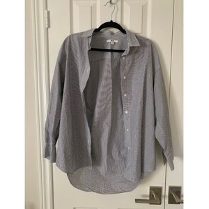 Uniqlo Collared Button Down Shirt - Oversized Fit